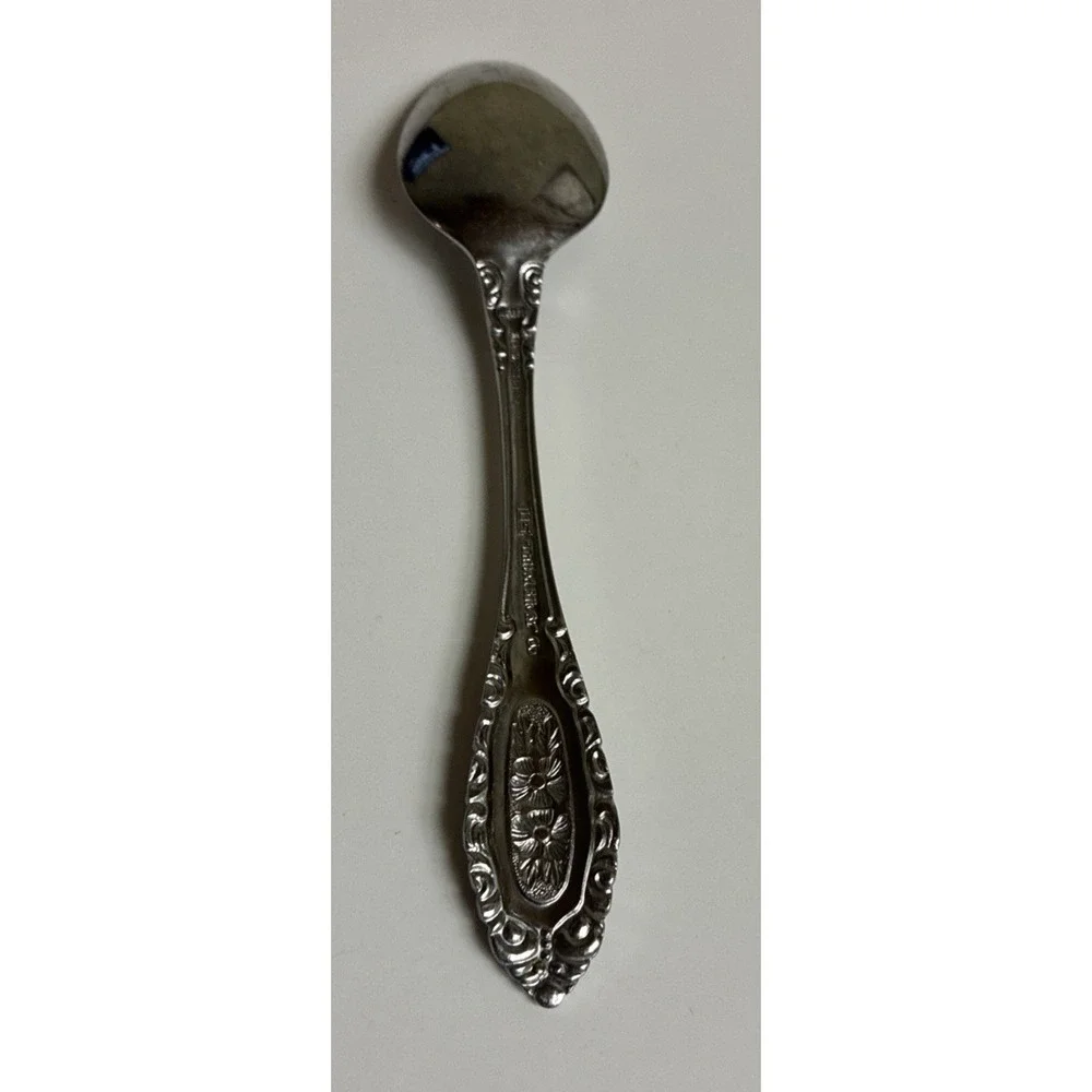 Grand Majesty United Silver Co. Teaspoon Stainless‎ Steel Flatware Roses